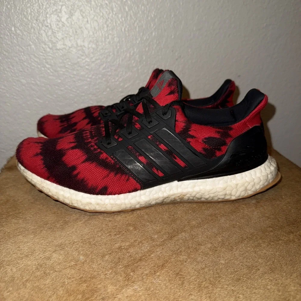 Adidas Ultra Boost X Nice‎ Kicks No Vacant Sneakers Red, Black Size 9